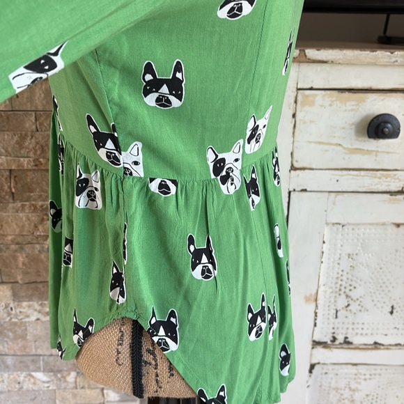 Maeve Anthropologie green composed pin-tuck button down Frenchie Bulldog shirt - Picture 11 of 16